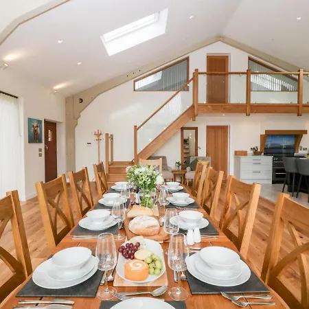 Bilsham Meadows Bristol