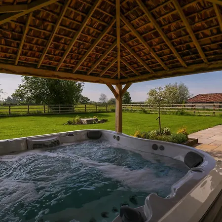 Bilsham Meadows Bristol