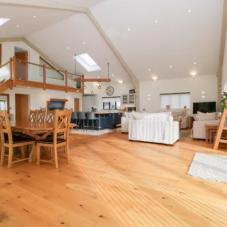 Tatil Evi Bilsham Meadows