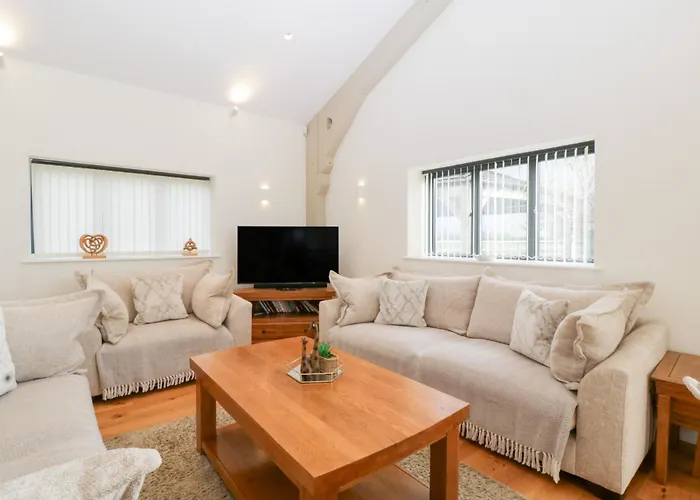 Bilsham Meadows Tatil Evi *