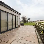 Bilsham Meadows ブリストル