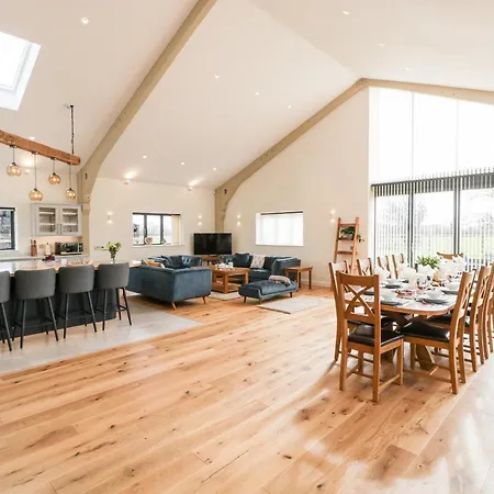 Bilsham Meadows Holiday home